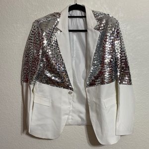 BLAZER XXL, wears like LARGE COOL WHITE and SILVER SHIMMERING STYLISH